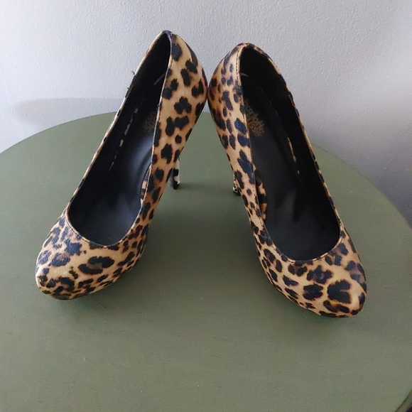 Charlotte Russe | Leopard print platform high heel pumps - Picture 5 of 11